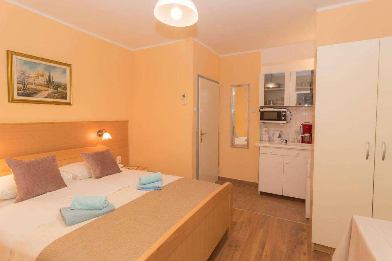 Bed & Breakfast Palma Panzió Medulin Kültér fotó